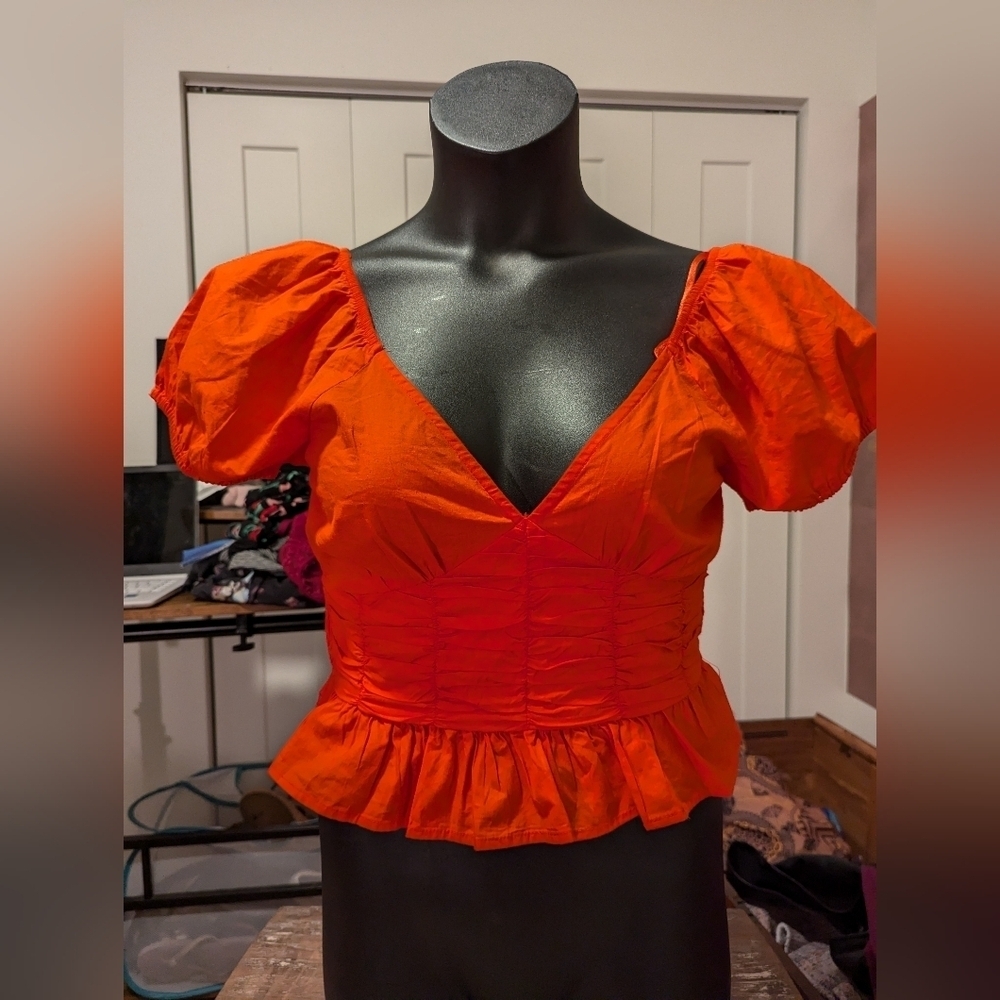 NWT Sim and Sam Orange Peplum Crop‎ Top size medium